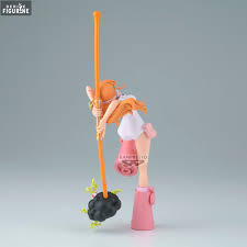 Figura Nami Battle Record Collection One Piece Banpresto - vista trasera